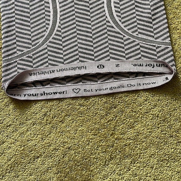 Lululemon Swiftly Tech Racerback - Picture 3 of 6